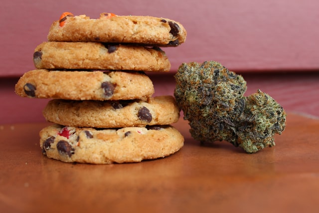 cannabis edibles roken